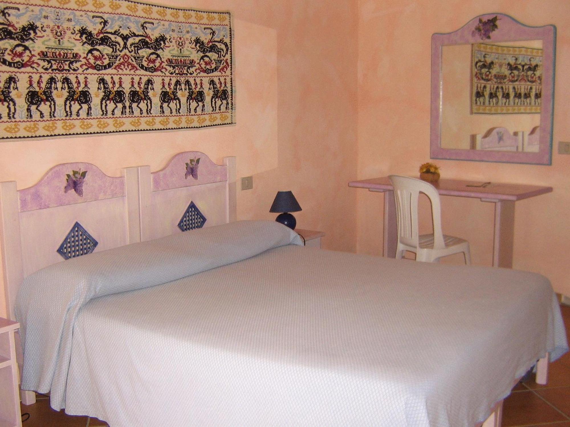 Hotel Turismo Rurale Montitundu Portisco Kültér fotó